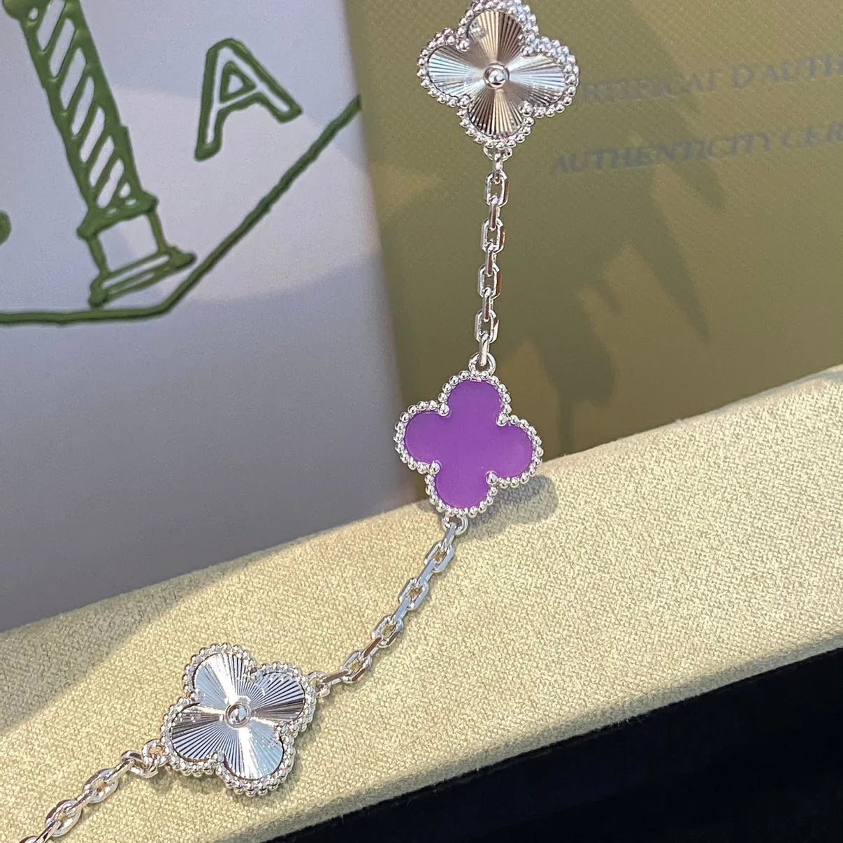 [Glitter] CLOVER 5 MOTIF VIOLET BRACELET COLLECTION