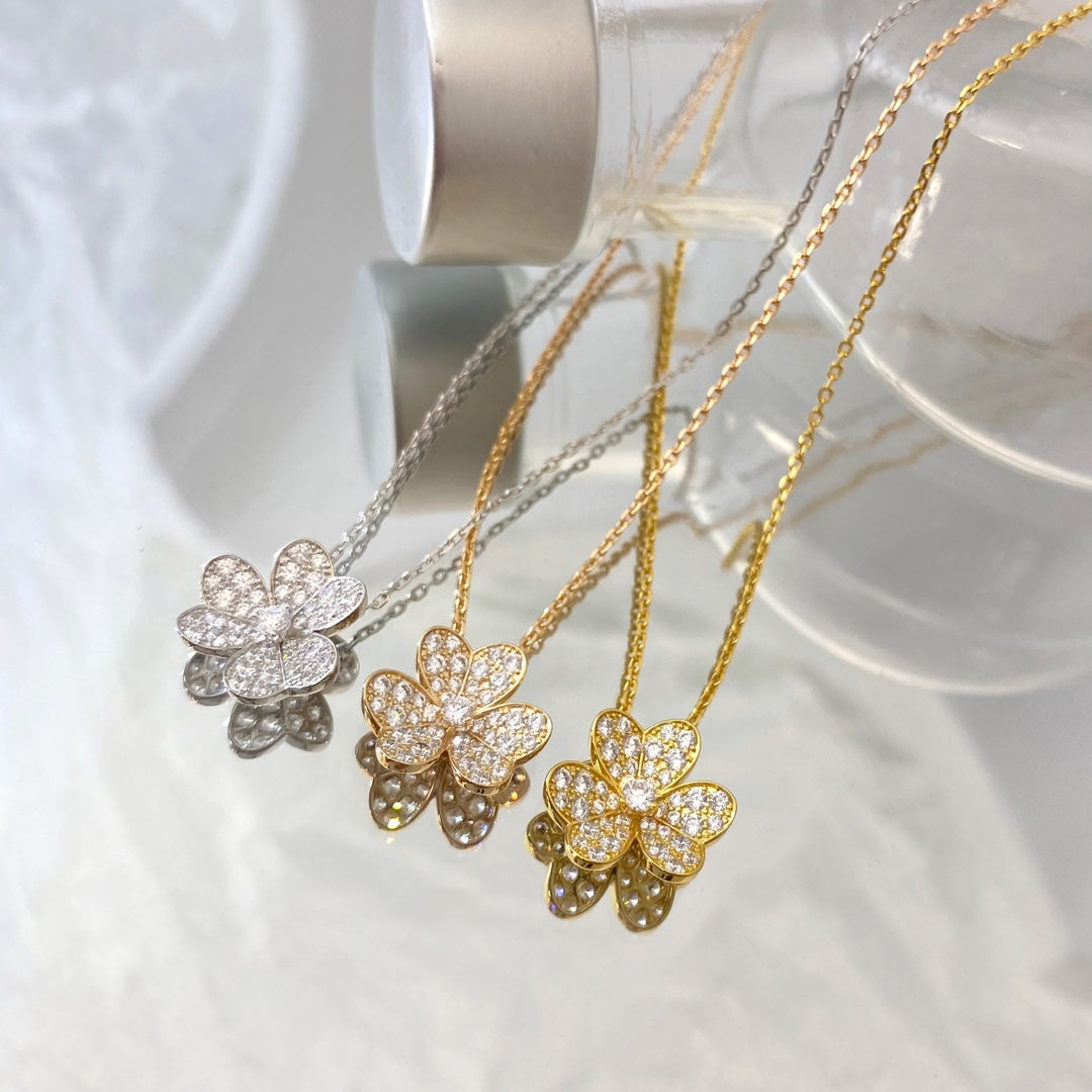 [Glitter Jewelry]FLOWER DIAMOND NECKLACE