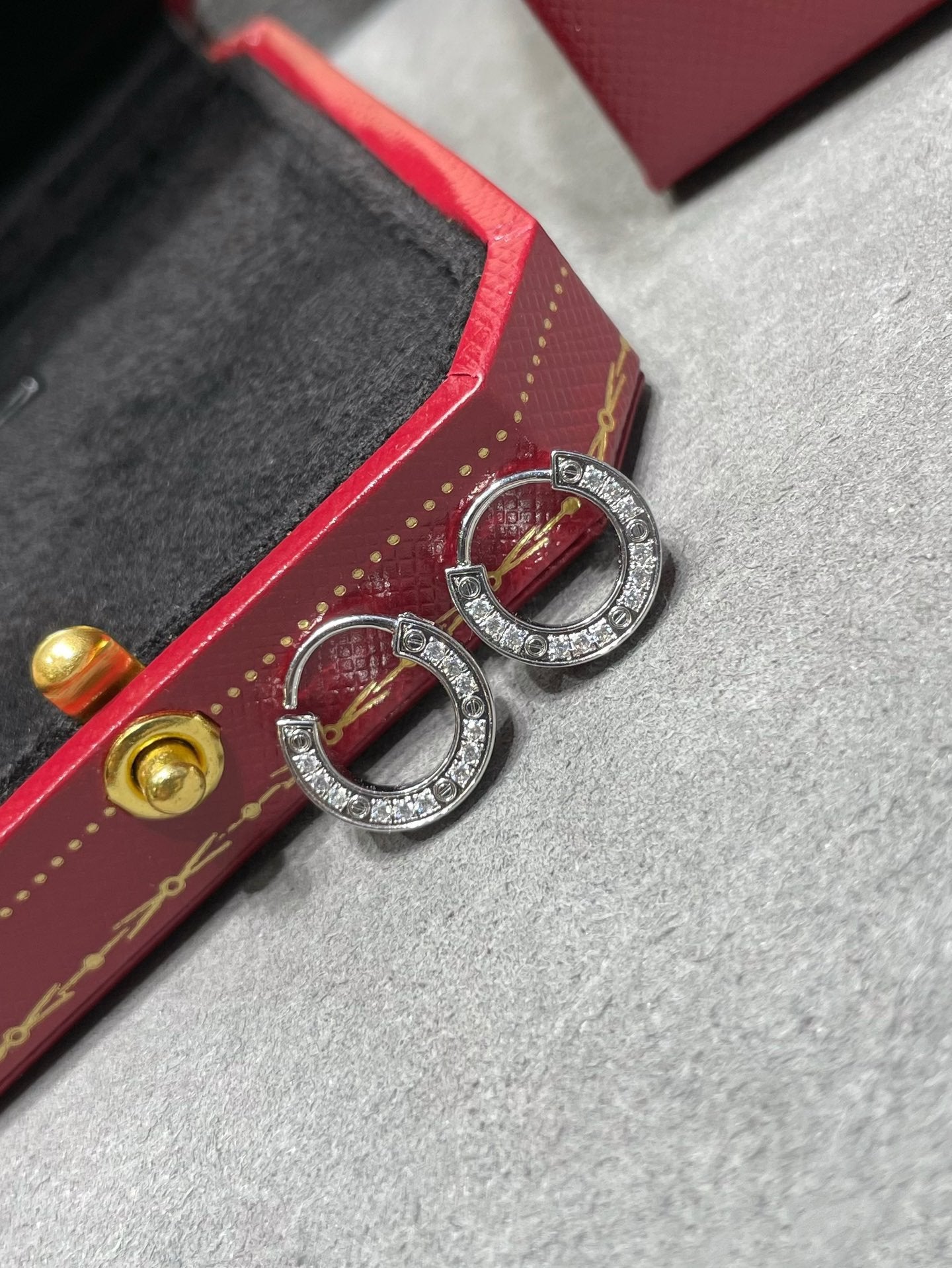 [Glitter Jewelry]LOVE DIAMOND EARRINGS