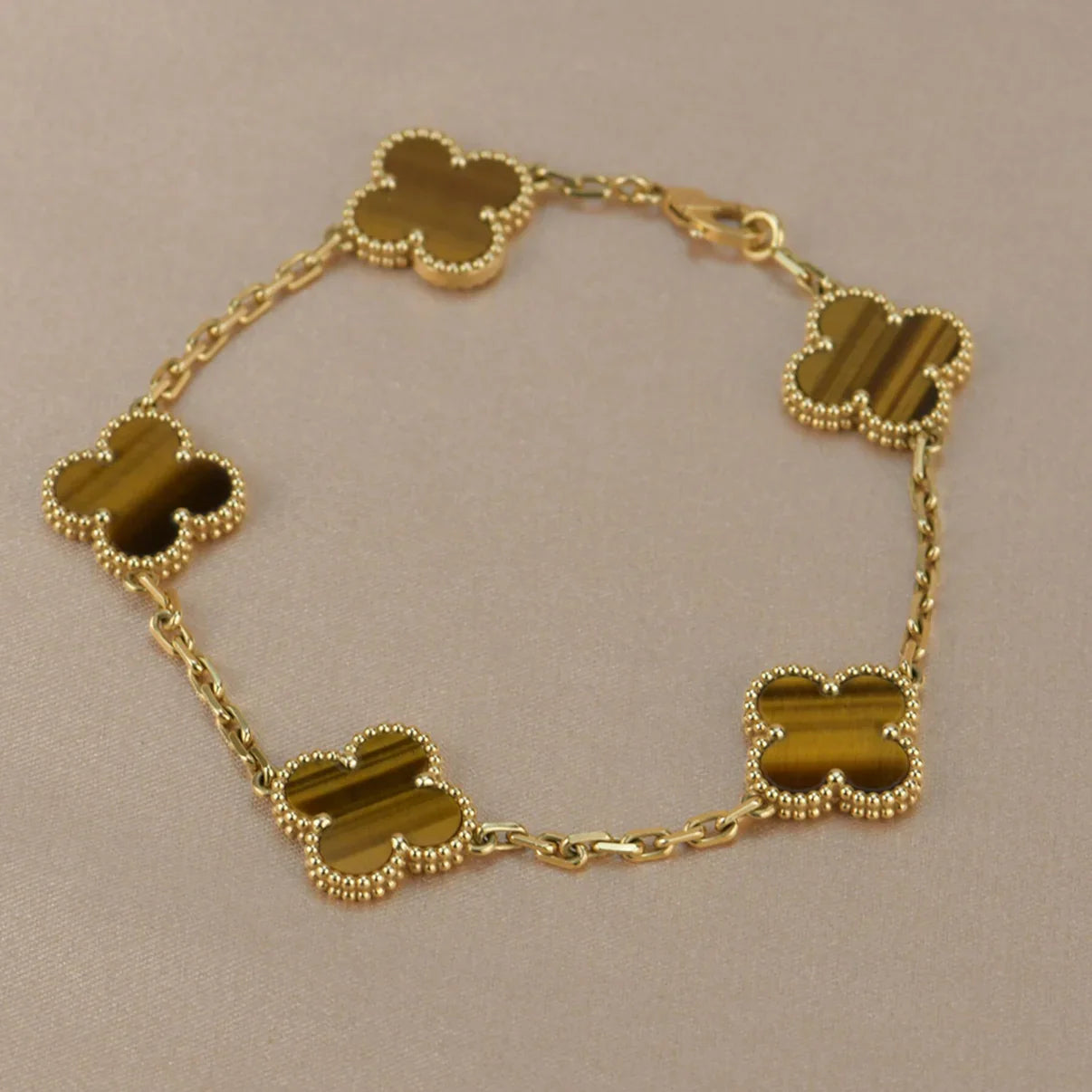 [Glitter] CLOVER 5 MOTIFS TIGER EYE BRACELET COLLECTION