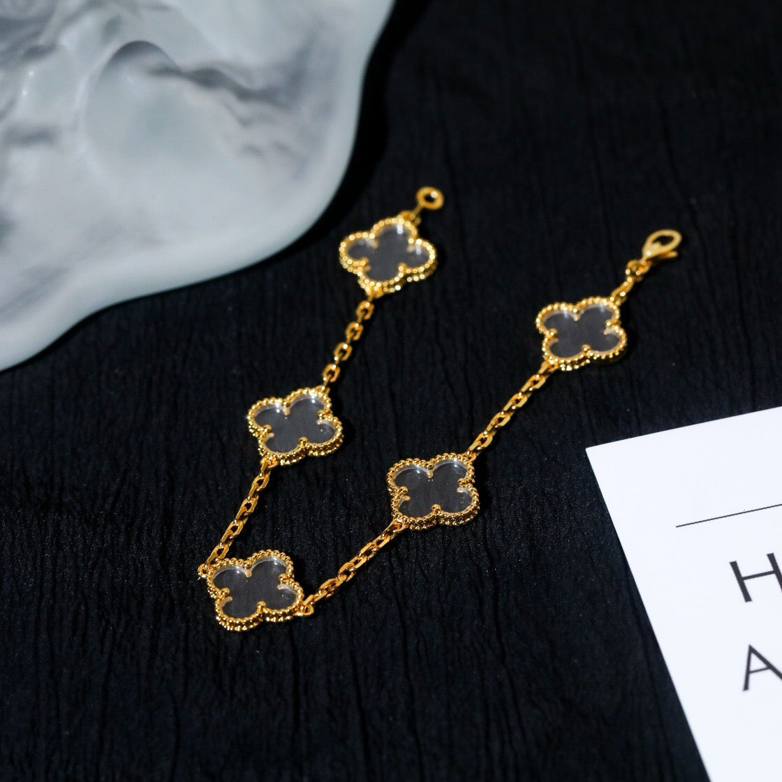 [Glitter]CLOVER 5 MOTIF ROCK CRYSTAL BRACELET