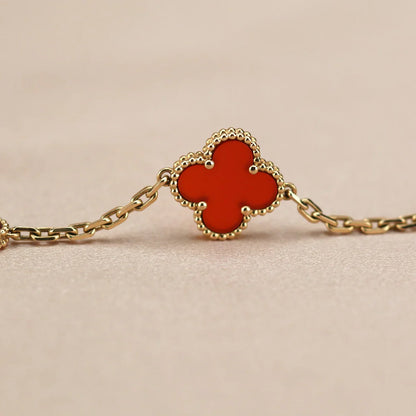 [Glitter] CLOVER 5 MOTIF RED CORNELIAN BRACELET COLLECTION