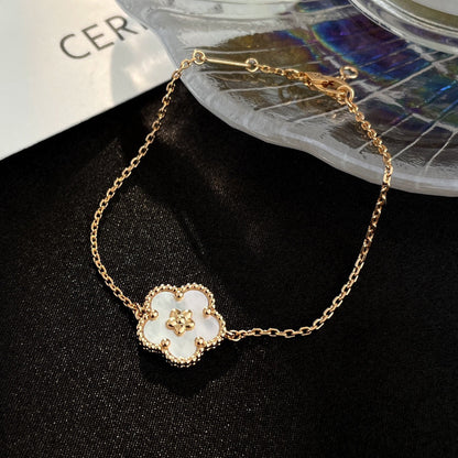 [Glitter Jewelry]LUCKY WHITE MOP PLUM BLOSSOM  BRACELET