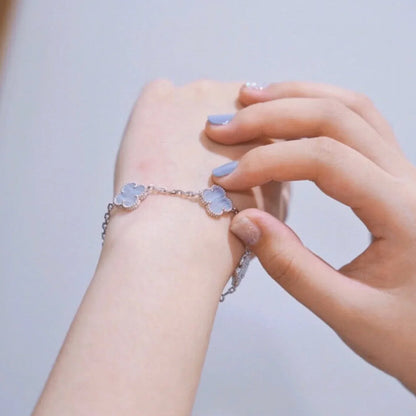 [Glitter] CLOVER 5 MOTIF PURPLE CHALCEDONY BRACELET COLLECTION