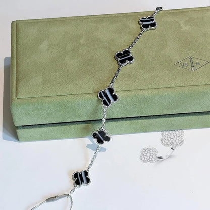 [Glitter] CLOVER 5 MOTIF PULSAR STONE BRACELET COLLECTION