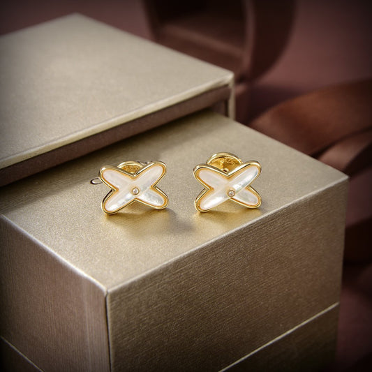 [Glitter Jewelry]JEUX DE WHITE MOP GOLD DIAMOND EARRINGS