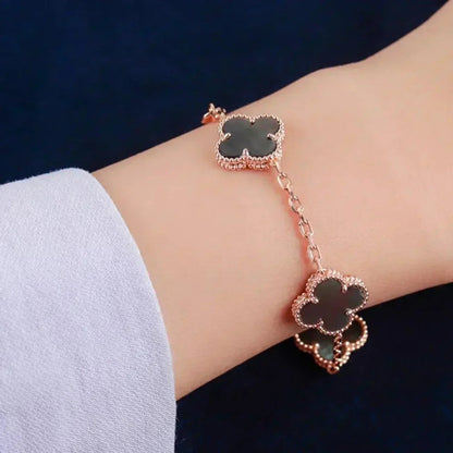 [Glitter] CLOVER 5 MOTIF GRAY MOP BRACELET COLLECTION