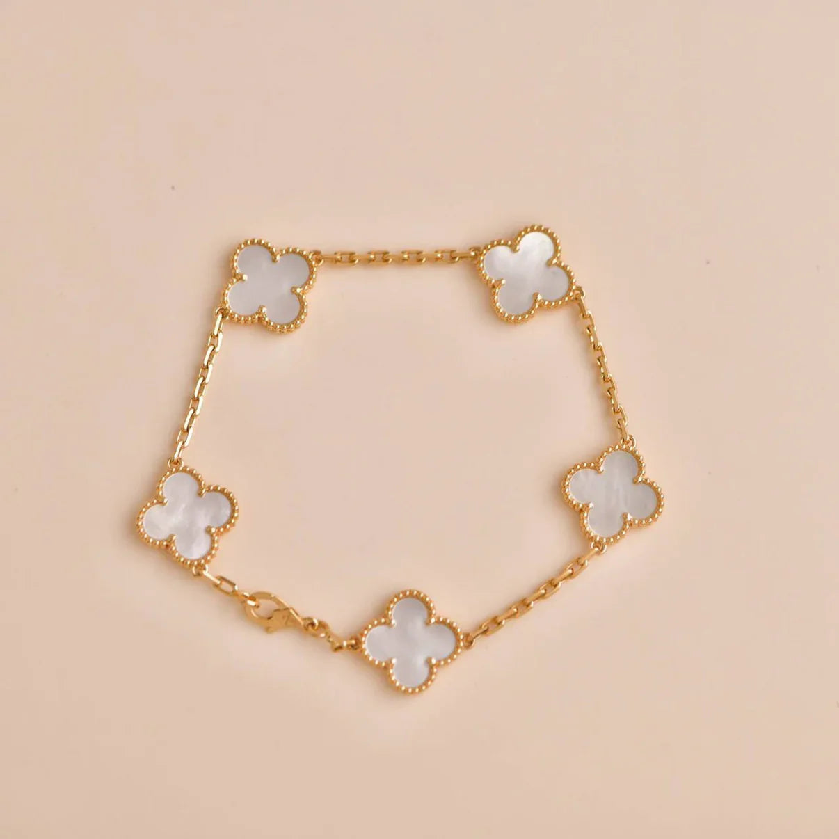 [Glitter]CLOVER WHITE PEARL MOP 5 MOTIF BRACELET COLLECTION